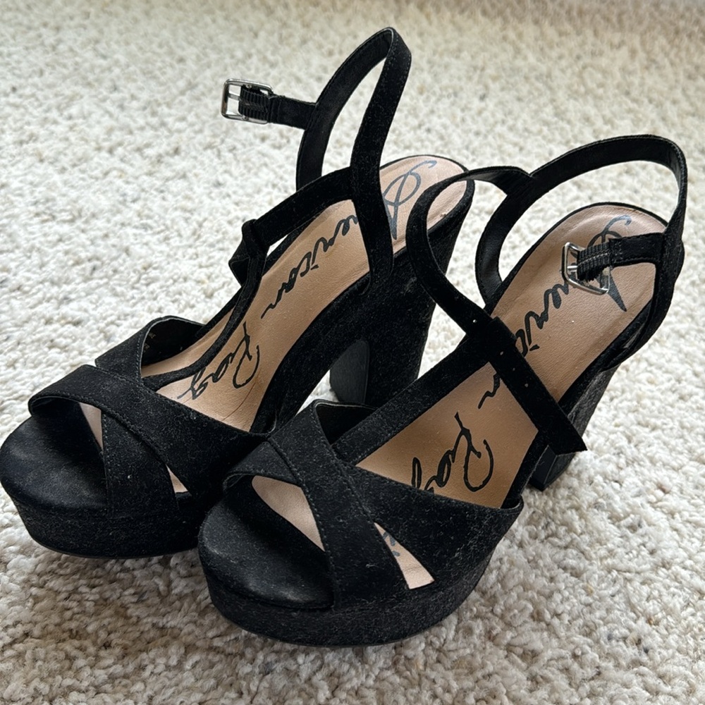 American rag co. Heels - Picture 1 of 8